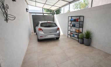 PH 3 ambientes con cochera y patio - en venta -