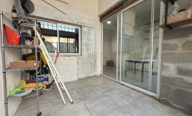 PH 3 ambientes con cochera y patio - en venta -