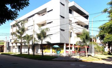 LOCAL COMERCIAL FRENTE A LA UNIVERSIDAD CATÓLICA