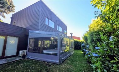 Casa en Venta en Barrio Centenario