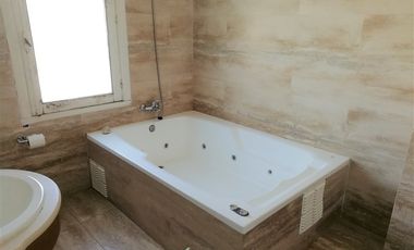 Casa en Venta en Barrio Las Flores