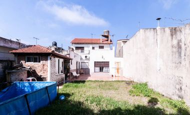 VENTA Casa 3/4 amb con fondo libre y cochera