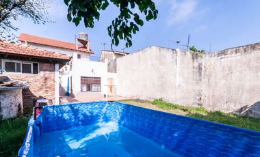 VENTA Casa 3/4 amb con fondo libre y cochera