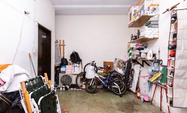 VENTA Casa 3/4 amb con fondo libre y cochera