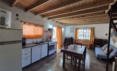 Venta casa dos ambientes a metros del Mar