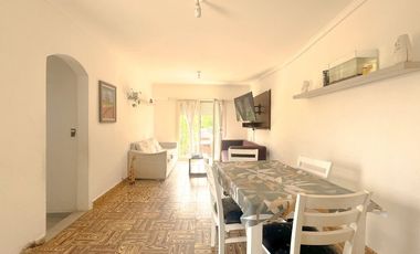 VENTA CASA, DEPARTAMENTO Y LOCAL 4 AMBIENTES