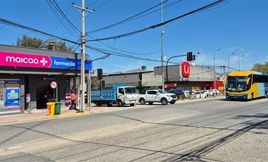 Local Comercial en Venta en Local galerías 1.100mt 2 pisos Plaza Curacavi sin comisión