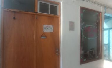 Local Comercial en Venta en Local galerías 1.100mt 2 pisos Plaza Curacavi sin comisión
