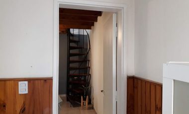 VENTA PH 2 PISOS 3 AMB MUNRO REFACCIONADO RETASADO