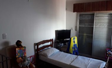 VENTA PH 2 PISOS 3 AMB MUNRO REFACCIONADO RETASADO