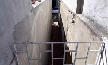 VENTA PH 2 PISOS 3 AMB MUNRO REFACCIONADO RETASADO