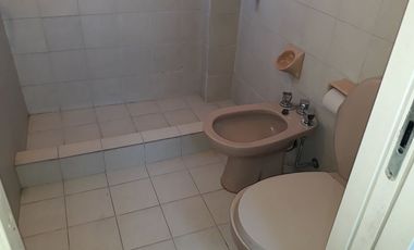 VENTA PH 2 PISOS 3 AMB MUNRO REFACCIONADO RETASADO