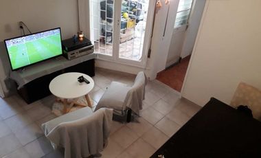 VENTA PH 2 PISOS 3 AMB MUNRO REFACCIONADO RETASADO