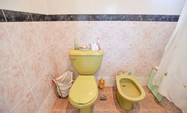 CASA A LA VENTA 3 DORMITORIOS, LA PLATA