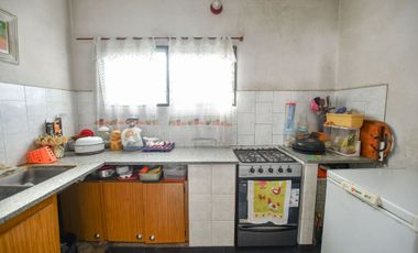 CASA A LA VENTA 3 DORMITORIOS, LA PLATA