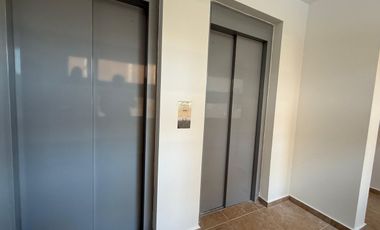 VENTA OFICINA SOBRE CALLE JUJUY 324