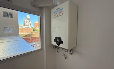 VENTA OFICINA SOBRE CALLE JUJUY 324