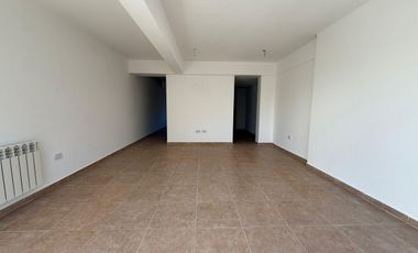 VENTA OFICINA SOBRE CALLE JUJUY 324