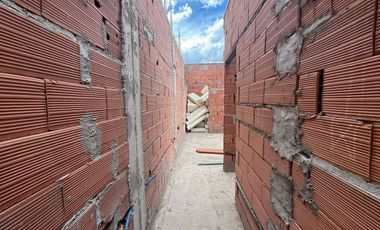 VENTA CASA 3 DORMITORIOS A TERMINAR