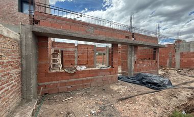 VENTA CASA 3 DORMITORIOS A TERMINAR