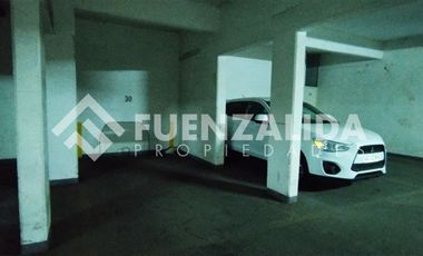 Estacionamiento en Arriendo en San Isidro 151