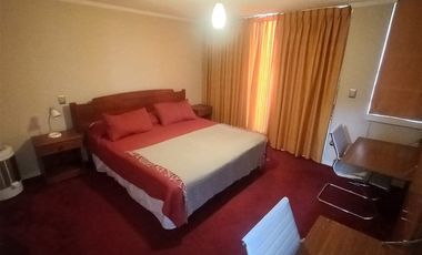 Departamento en Arriendo en Cerro Placeres/Plaza La Conquista/Amoblado/Año corrido