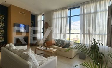 Venta Casa Nivel Gerencial - Piedras Blancas