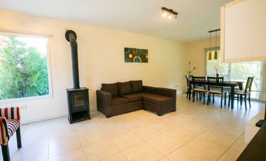 Venta Casa Dúplex en Barrio Privado 