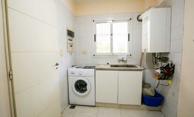 Venta Casa Dúplex en Barrio Privado 