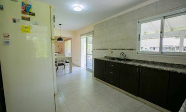 Venta Casa Dúplex en Barrio Privado 