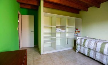 Venta Casa Dúplex en Barrio Privado 