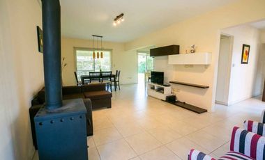 Venta Casa Dúplex en Barrio Privado 