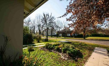 Venta Casa Dúplex en Barrio Privado 