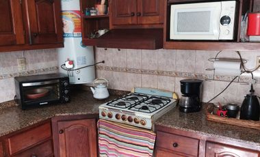 Venta de casa 4 ambientes en Escobar con garage