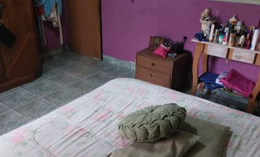 Venta de casa 4 ambientes en Escobar con garage