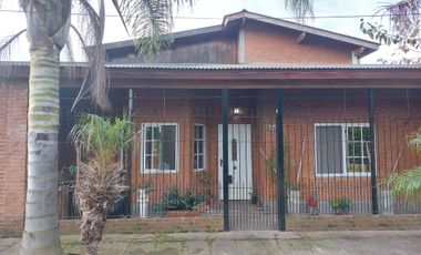 Venta de casa 4 ambientes en Escobar con garage