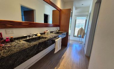 ALQUILER DE CASA EN PILAR