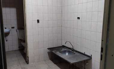 ALQUILER AMPLIO GALPON DEPOSITO BARRIO SAN VICENTE