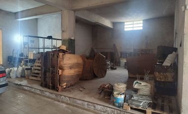 ALQUILER AMPLIO GALPON DEPOSITO BARRIO SAN VICENTE