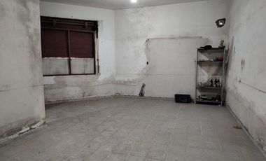 ALQUILER AMPLIO GALPON DEPOSITO BARRIO SAN VICENTE