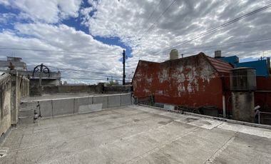 CASA 3 AMB CON LOCAL, GARAJE, PATIO Y TERRAZA