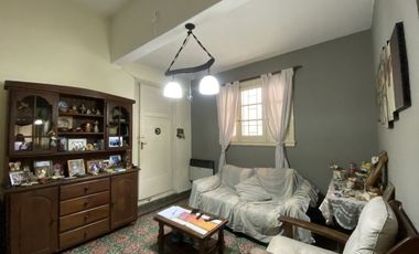 CASA 3 AMB CON LOCAL, GARAJE, PATIO Y TERRAZA