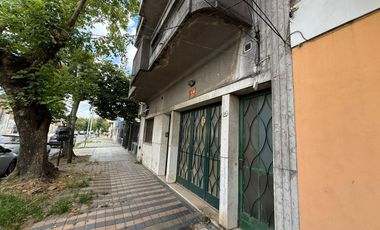 PH 3 AMB. TIPO CASA, CON ENTRADA INDEP CON TERRAZA