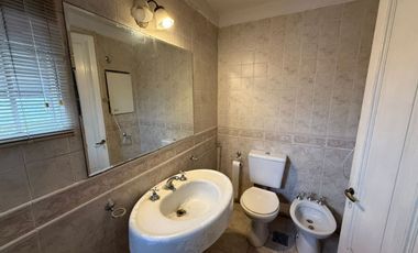 PH 3 AMB. TIPO CASA, CON ENTRADA INDEP CON TERRAZA