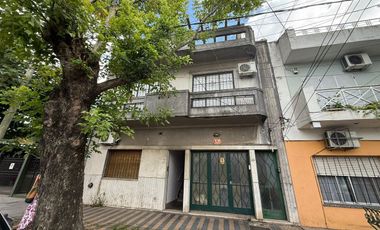 PH 3 AMB. TIPO CASA, CON ENTRADA INDEP CON TERRAZA