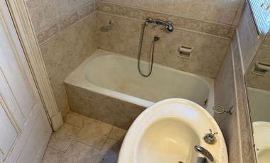 PH 3 AMB. TIPO CASA, CON ENTRADA INDEP CON TERRAZA