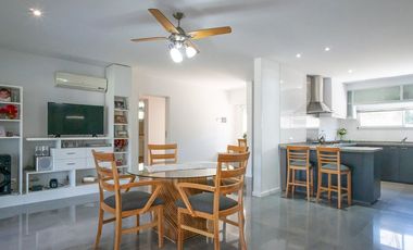 Casa con piscina en Barrio cerrado La Antonella