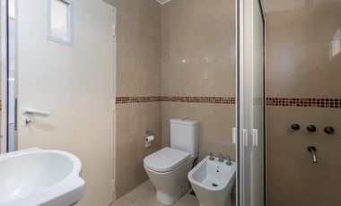 Casa con piscina en Barrio cerrado La Antonella