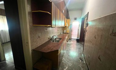 Casa en venta 4 amb cochera y jardin