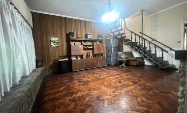Casa en venta 4 amb cochera y jardin